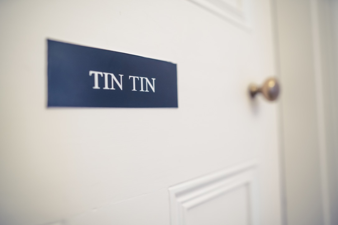 Tin Tin - Door